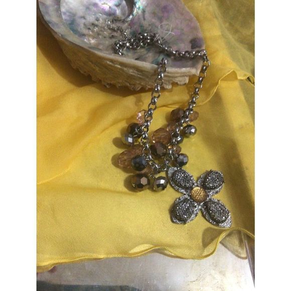 NWT New Bohemian Flower Beaded Necklace Silver & Gold Chunky Chain 20” - Picture 9 of 16